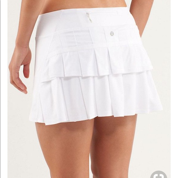 lululemon athletica Dresses & Skirts - Lululemon Pace Setter skirt
